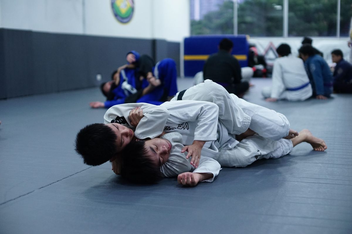 Students sparring in the Gi.
